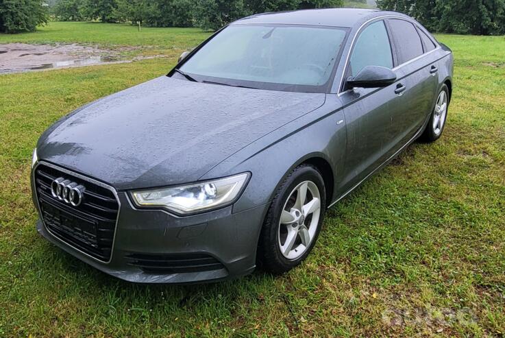 Audi A6 4G/C7 Sedan