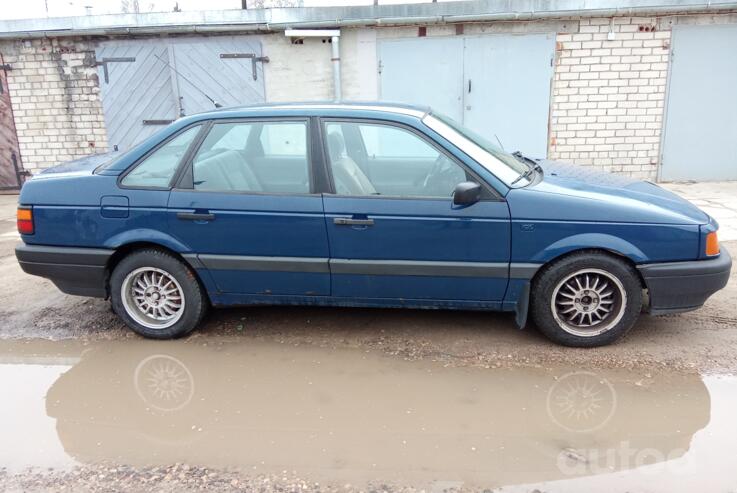 Volkswagen Passat B3 Sedan