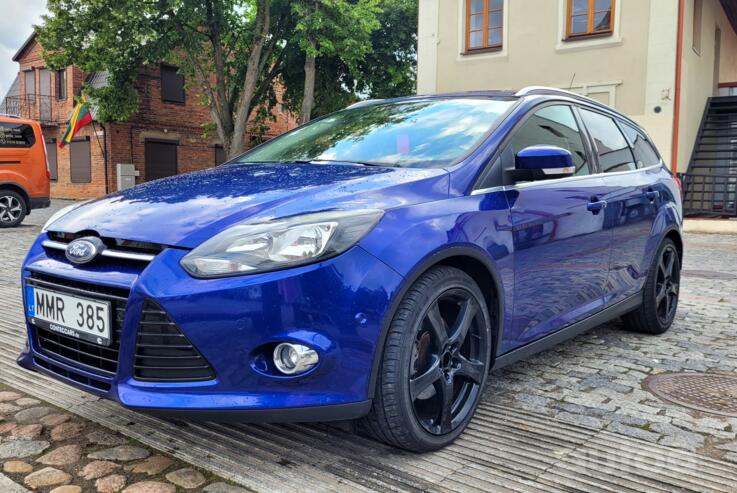 Ford Focus 3 generation wagon 5-doors