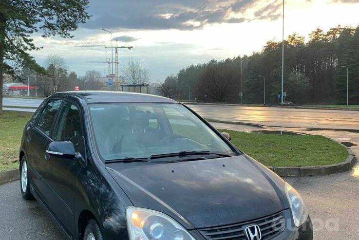 Honda Civic 7 generation Hatchback 5-doors
