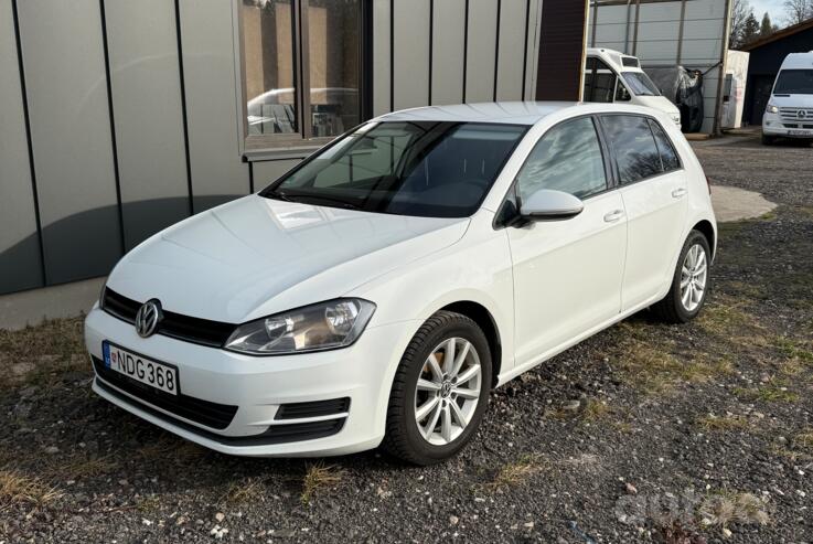Volkswagen Golf 7 generation Hatchback 5-doors