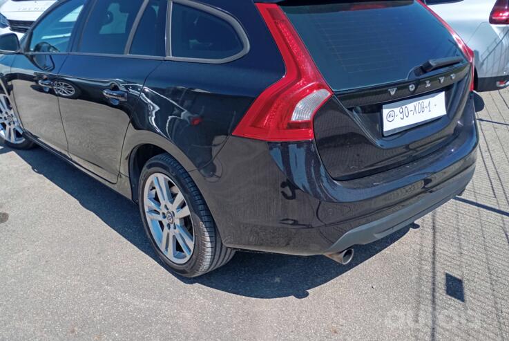 Volvo V60 1 generation wagon
