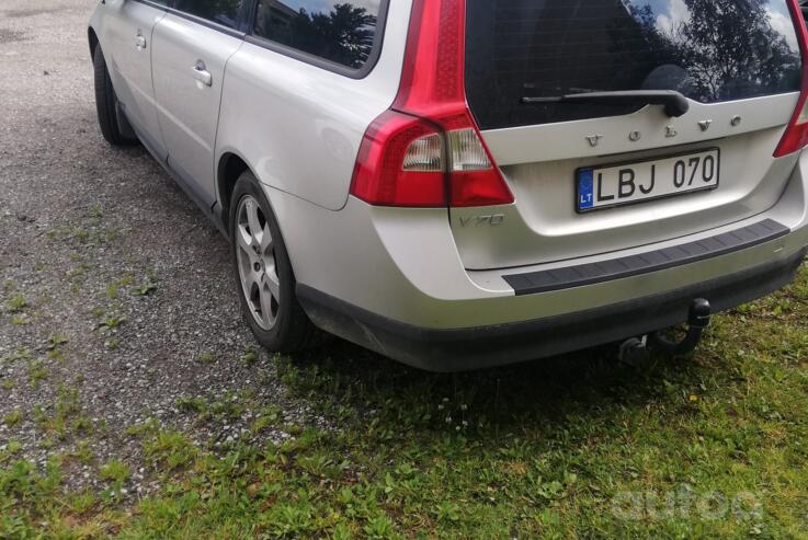 Volvo V70 3 generation wagon