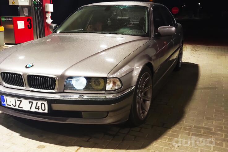 BMW 7 Series E38 Sedan