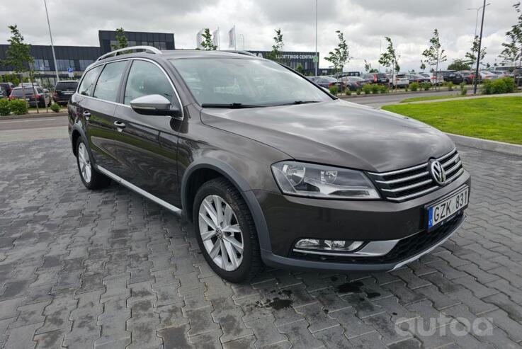 Volkswagen Passat B7 Passat Alltrack (B7)