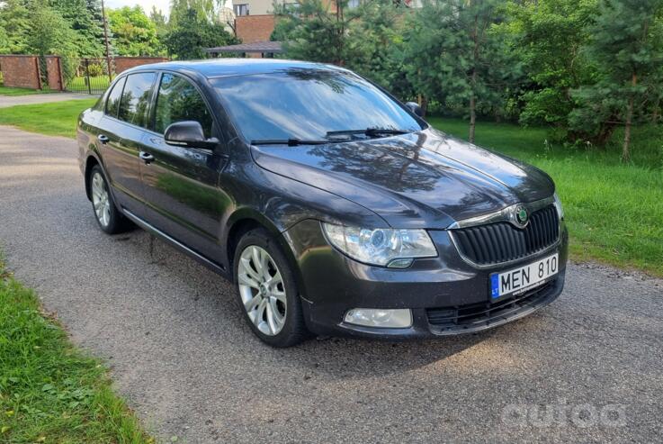 Skoda Superb 2 generation Liftback