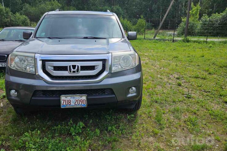 Honda Pilot 2 generation Crossover