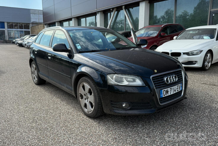 Audi A3 8P/8PA [2th restyling] Sportback hatchback 5-doors