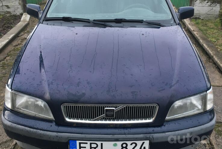 Volvo V40 1 generation wagon