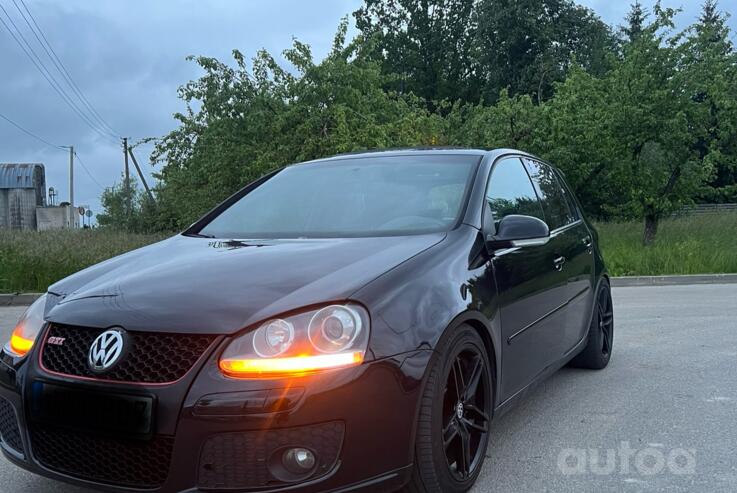 Volkswagen Golf GTI 5 generation