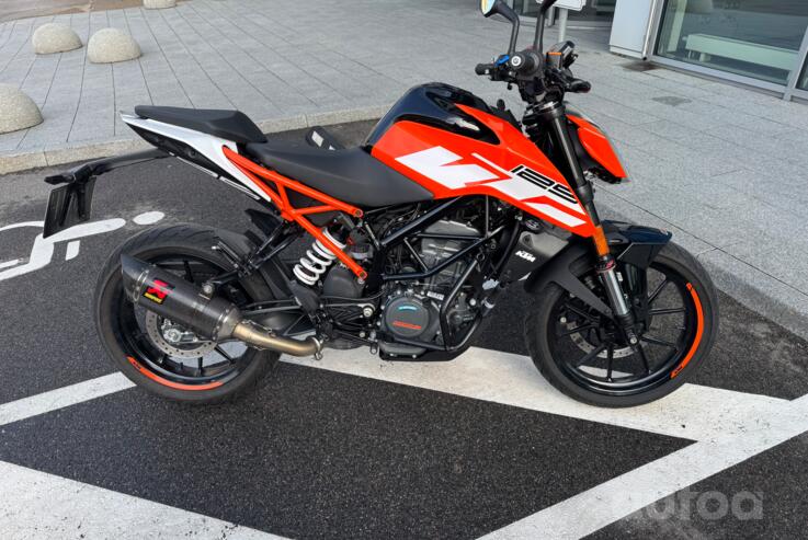 KTM 125