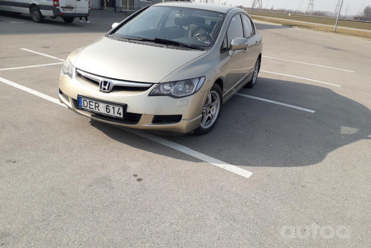Honda Civic 8 generation Sedan 4-doors