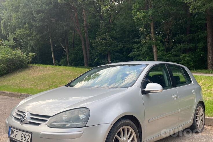 Volkswagen Golf 5 generation Hatchback 5-doors