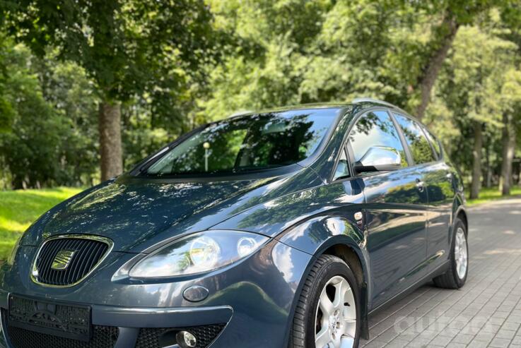 SEAT Altea 1 generation XL minivan 5-doors