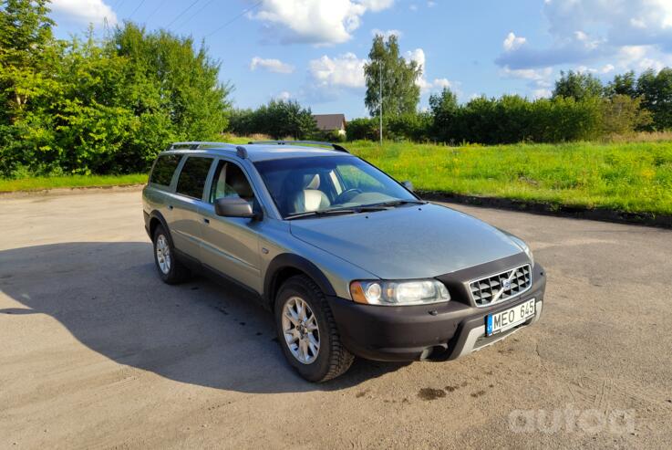 Volvo XC70 3 generation wagon