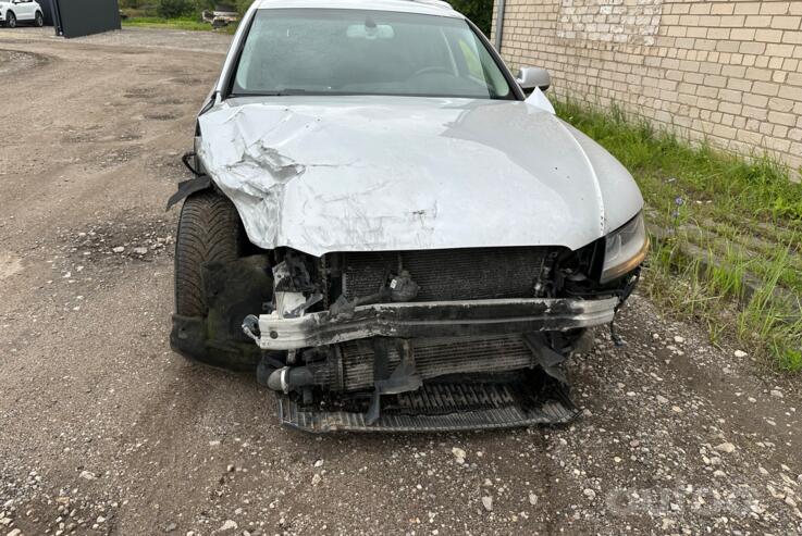 Audi A4 B8/8K wagon 5-doors