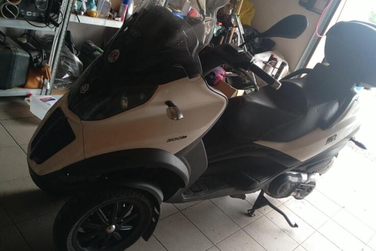 Piaggio MP3