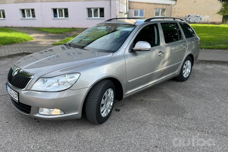 Skoda Octavia 2 generation [restyling] Combi wagon 5-doors