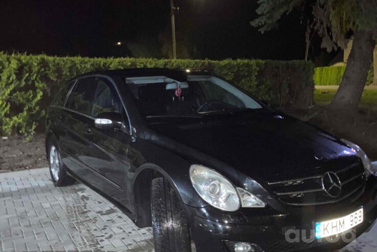 Mercedes-Benz R-Class