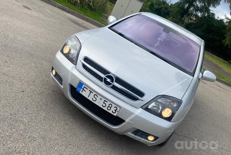 Opel Vectra C Sedan 4-doors
