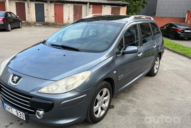 Peugeot 307 1 generation [restyling] Hatchback 5-doors