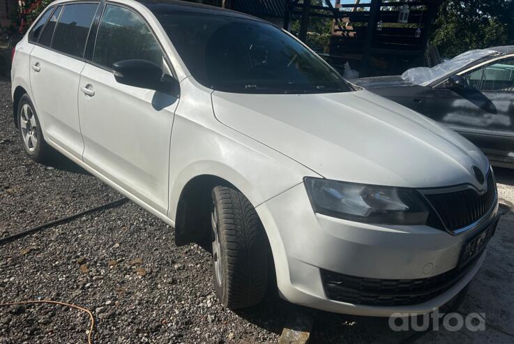 Skoda Rapid 3 generation Spaceback wagon