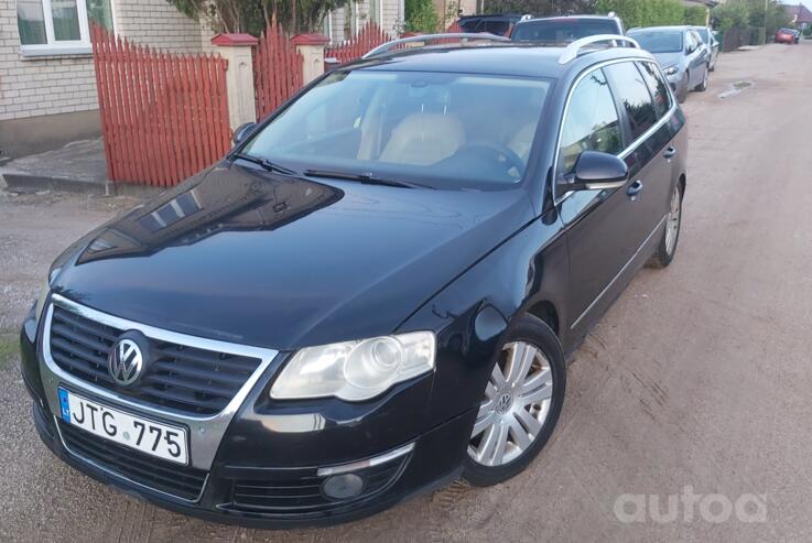 Volkswagen Passat B6 wagon 5-doors