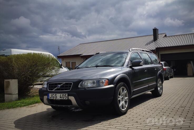 Volvo XC70 2 generation [restyling] wagon