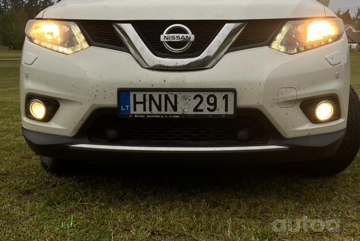 Nissan X-Trail T32 Crossover