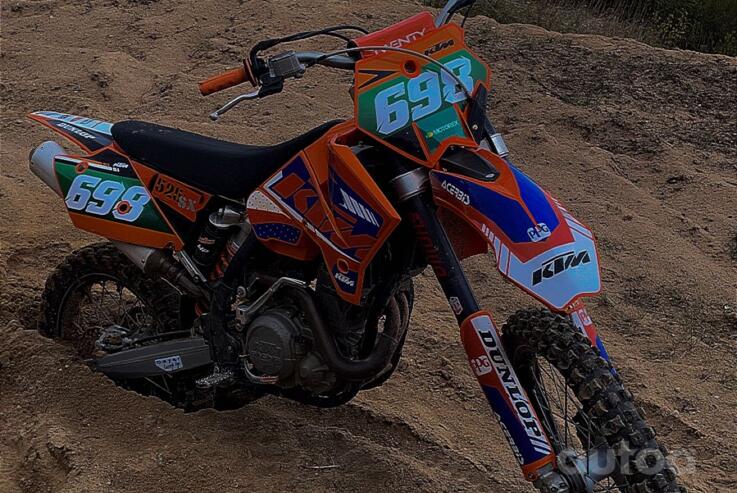 KTM 525