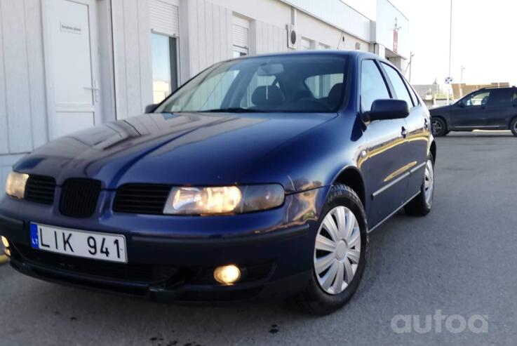 SEAT Leon 1 generation Hatchback