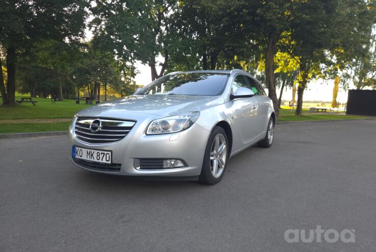 Opel Insignia A Sports Tourer OPC wagon 5-doors