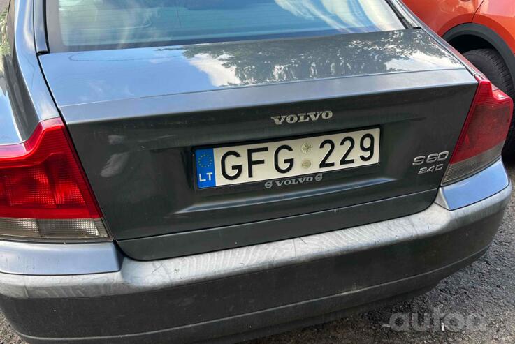 Volvo S60