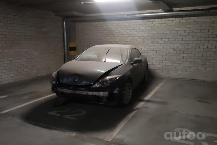 Renault Laguna 3 generation Coupe