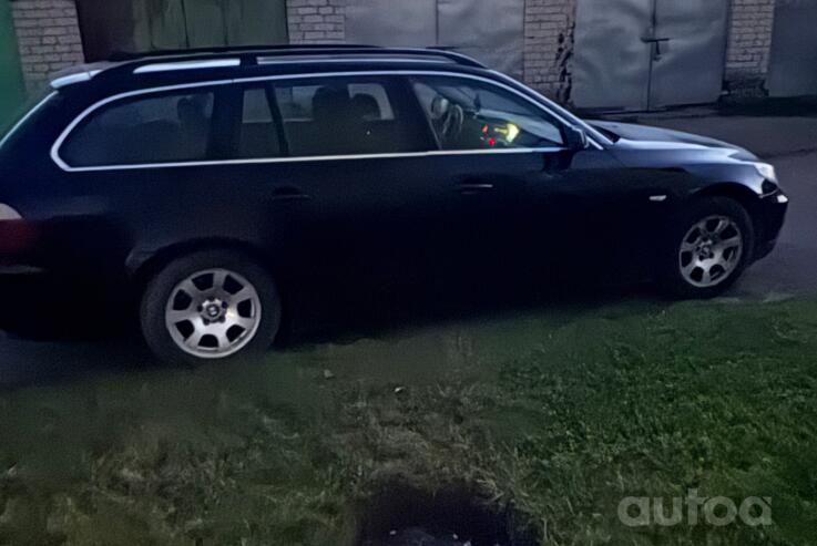 BMW 5 Series E60/E61 Touring wagon