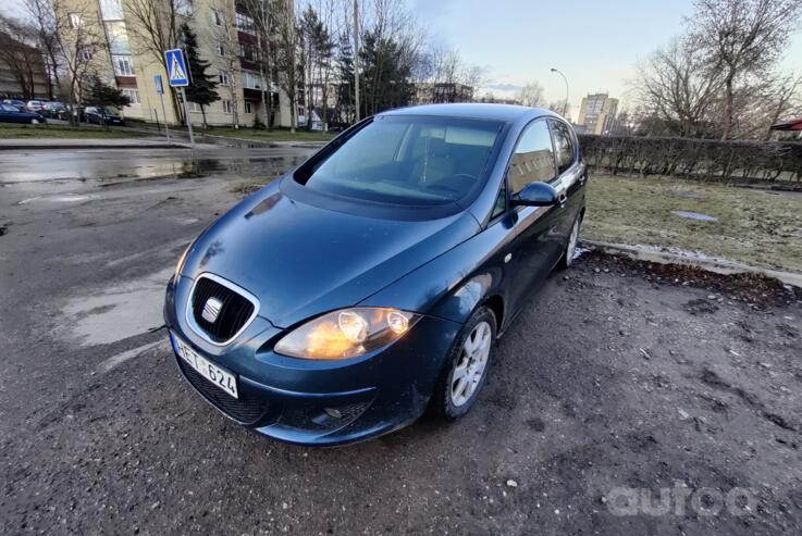 SEAT Toledo 3 generation Hatchback
