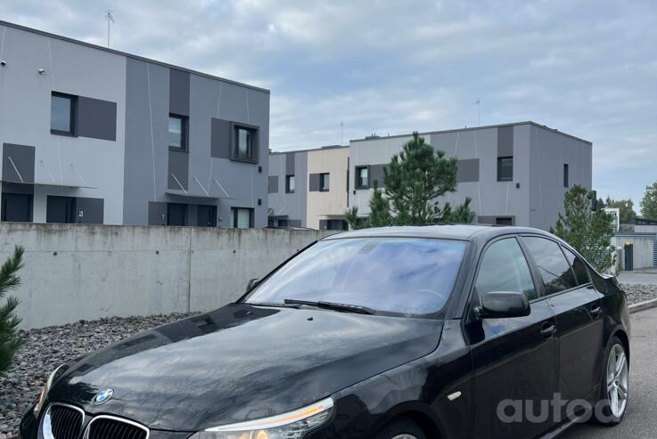 BMW 5 Series E60/E61 Sedan