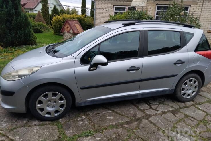 Peugeot 207 1 generation Hatchback 5-doors