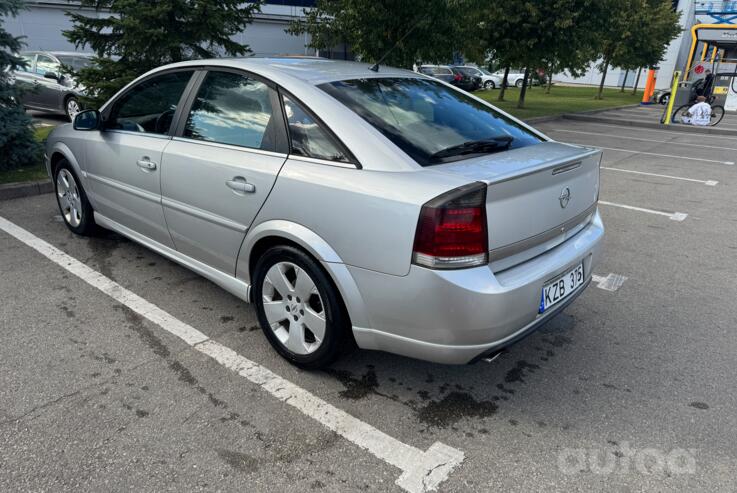 Opel Vectra C GTS hatchback