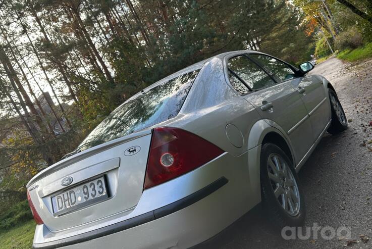 Ford Mondeo 3 generation Sedan