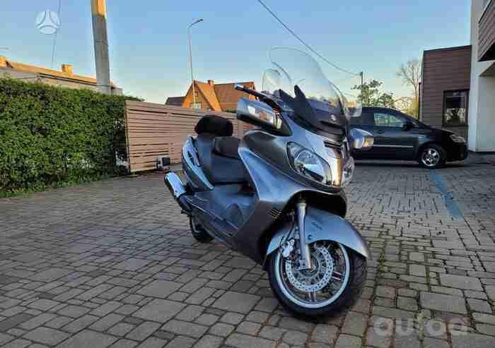 Suzuki Burgman