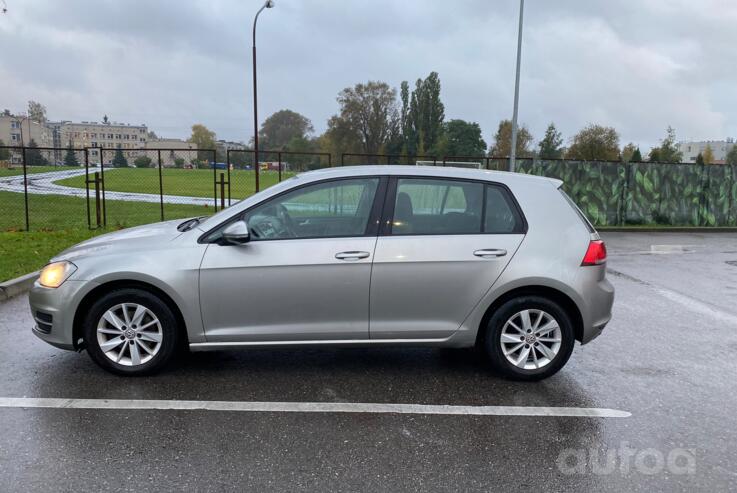 Volkswagen Golf 7 generation Hatchback 5-doors