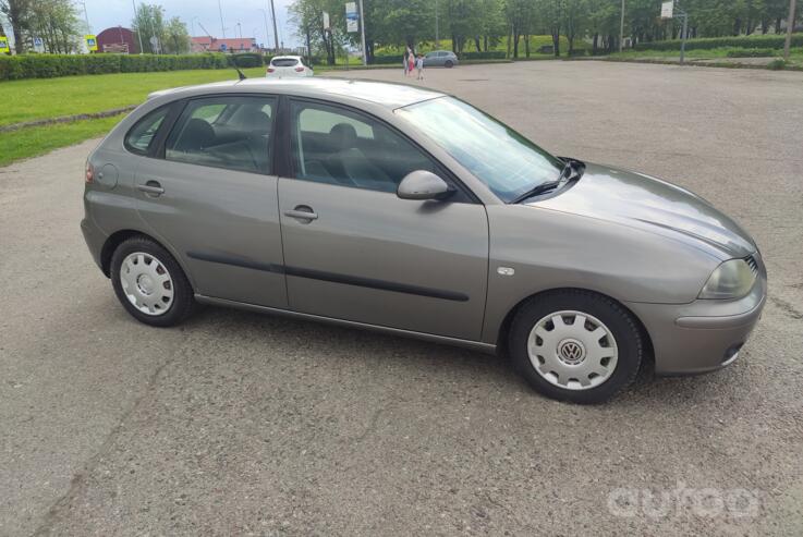 SEAT Ibiza 3 generation Hatchback 5-doors