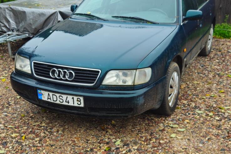 Audi A6 A4/C4 wagon