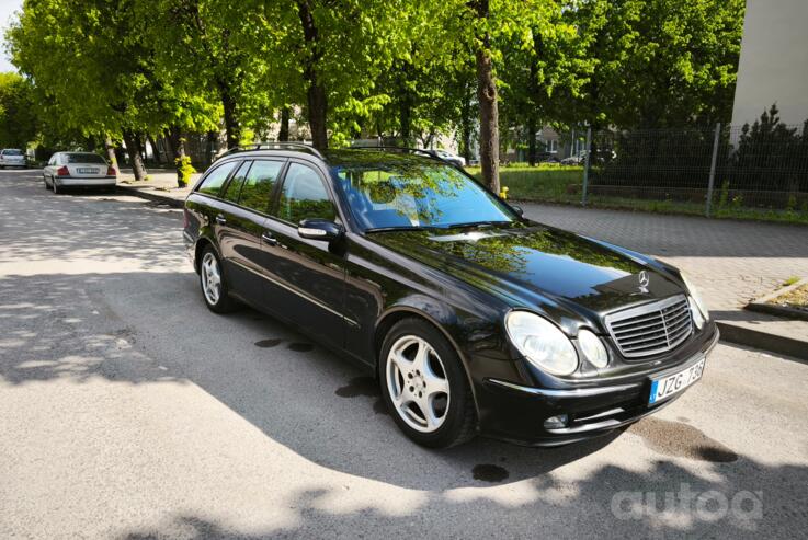 Mercedes-Benz E-Class W211/S211 wagon 5-doors