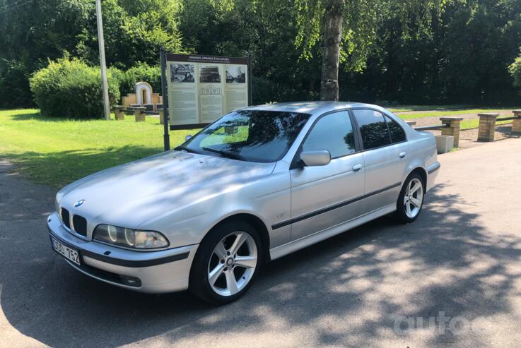 BMW 5 Series E39 Sedan 4-doors