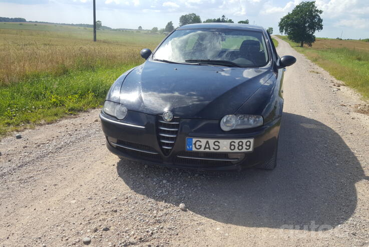 Alfa Romeo 147 1 generation Hatchback 3-doors