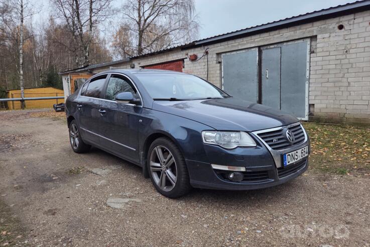 Volkswagen Passat B6 Sedan 4-doors