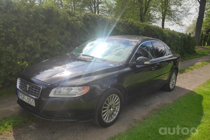 Volvo S80 2 generation Sedan