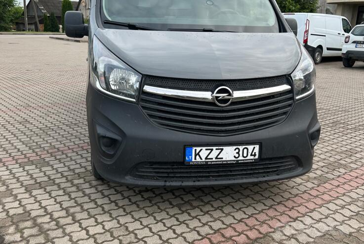 Opel Vivaro B Minivan Long